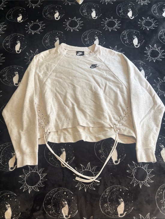 Nike Tops - Nike Women’s Light Gray Cropped Lace-Up Sweatshirt